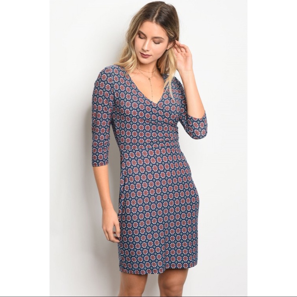 SALES ❗️Navy Coral Mint V Neck Short Dress - Picture 2 of 3